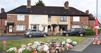 Mum's moving gesture to daughter as they walk past home set on fire