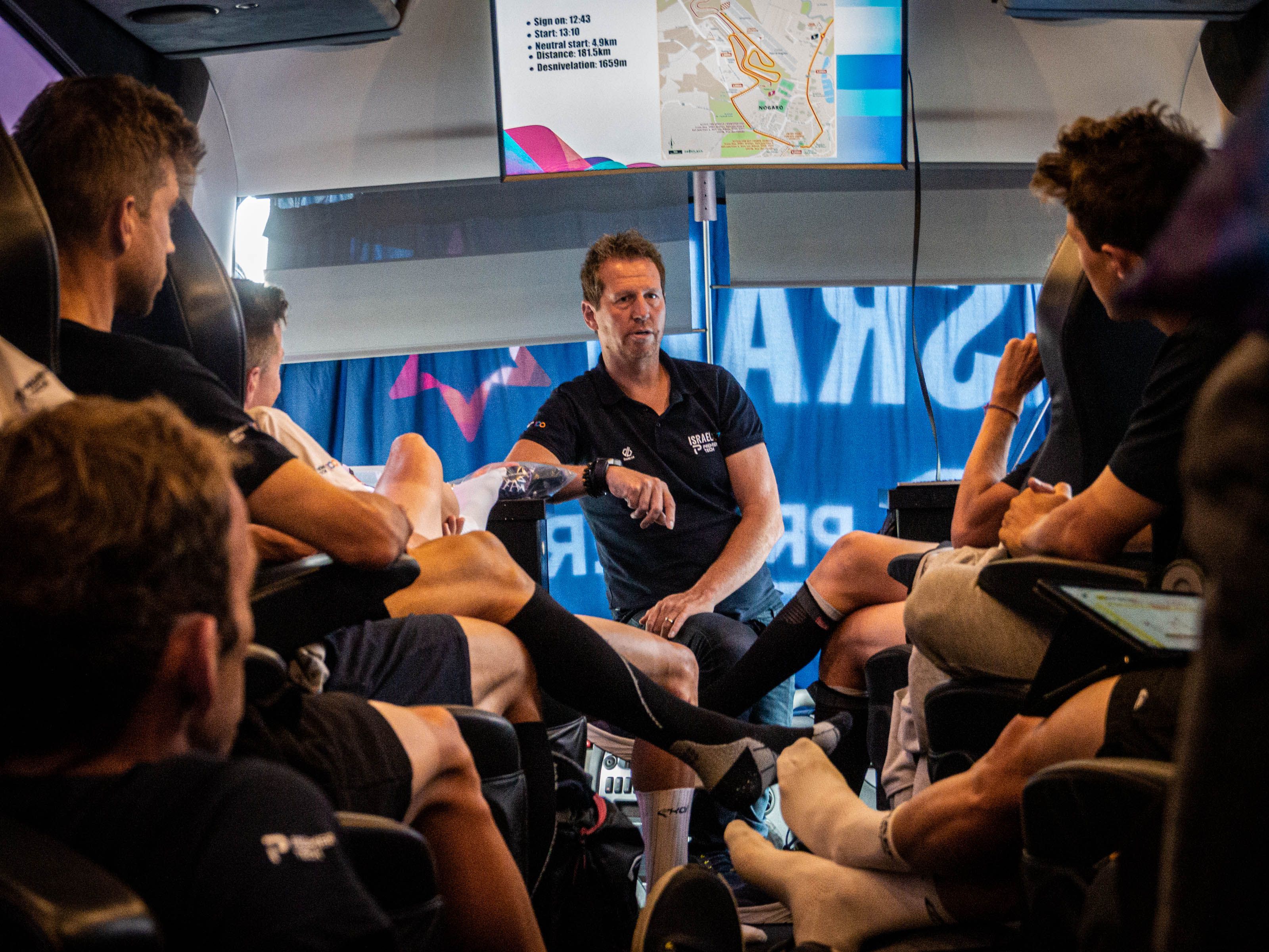 Eyewitness Inside A Tour De France Team Briefing With