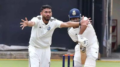 Duleep Trophy: Kaverappa skittles North with fifer