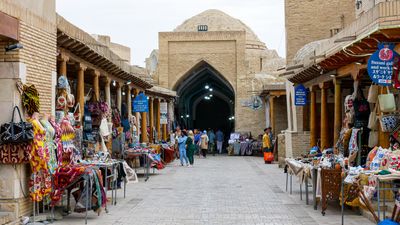 Uzbekistan touts Silk Road past in bid for tourist boom