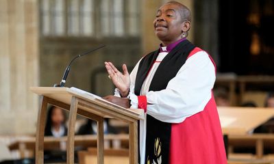 UK ministers planning on ‘trafficking’ people to Rwanda, says bishop