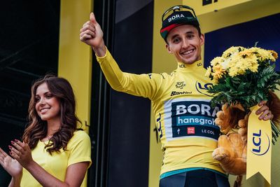 A history of Australians in yellow at the Tour de France