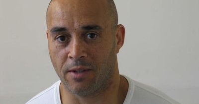 Curtis Warren arrested at home belonging to prison officer he had affair with
