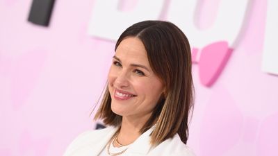 Jennifer Garner's lookalike daughter Violet confuses fans, 'You're telling me that's Violet and not Jennifer Garner?'