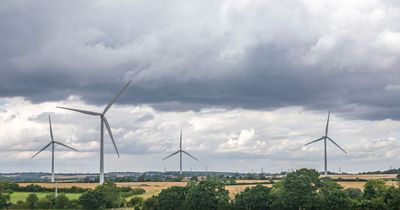 Rotherham wind farm gets lifespan extension meaning it could generate power up to 2043