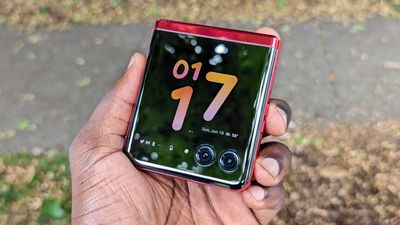 Who needs Prime Day? The Motorola Razr Plus (2023) is already selling at a record low price