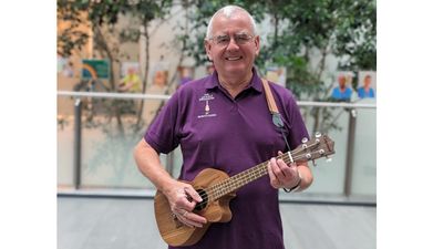 This UK man vowed to play ukulele again for the NHS hospital staff who helped save his fingers after a horrific accident – now he's fulfilled his promise