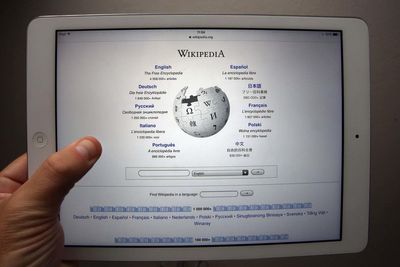 Wikipedia could shut down in UK after online safety law passes, Government told