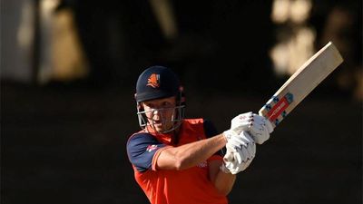 Brilliant Bas de Leede scores ton, takes five-for to ensure Netherlands' entry into ICC World Cup