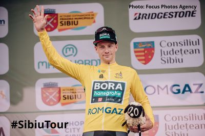 Sibiu Cycling Tour: Sam Bennett earns first leader's jersey with stage 1 victory