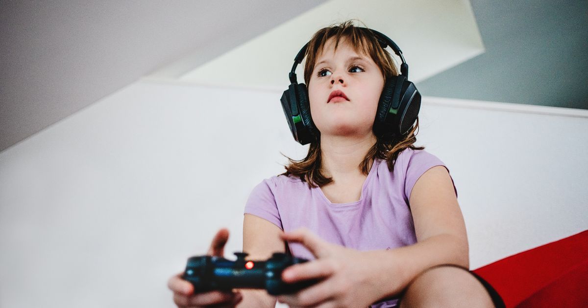 What age can a child be left home alone six key 