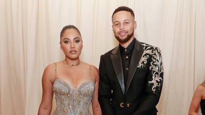 Stephen and Ayesha Curry's 'reimagined' beige living room balances warm minimalism with refined elegance