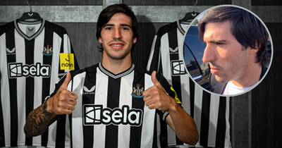 Sandro Tonali quizzed over Newcastle United visit moments after landing in Milan for holiday