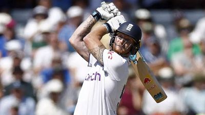 Ben Stokes heroics drag England back into third Ashes Test