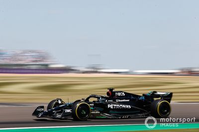 British GP will not be "full of roses" for Mercedes - Wolff