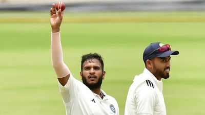 Duleep Trophy: Vyshak’s incisive bowling gets South Zone back in the game against North Zone