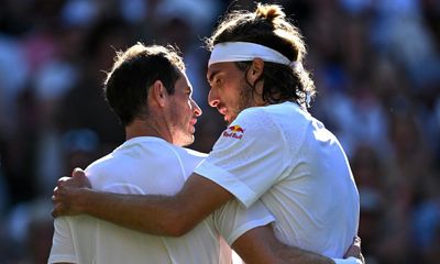 Stefanos Tsitsipas hits his peak to send Andy Murray out of Wimbledon