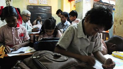 SC sets aside HC order to conduct fresh selection of teachers for WB primary schools