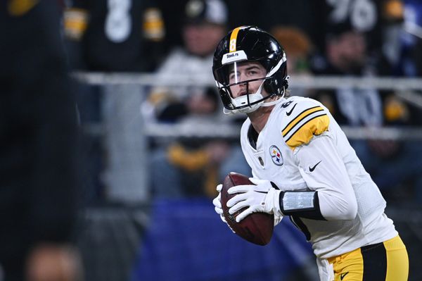 Fantasy football analyst compares Steelers QB Kenny Pickett to Trevor  Lawrence