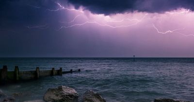 UK weather: Huge swathe of the nation set for thunderstorms amid 27C hot spell