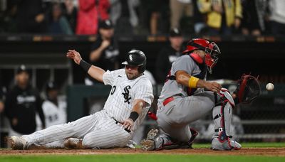 White Sox rally to beat Cardinals, but sell-off still likely