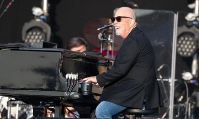 Billy Joel review – from unhip megastar to precision-tooled entertainment machine