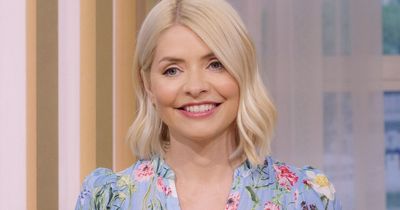 Holly Willoughby supported by co-stars as she shares heartbreaking family loss