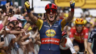 Pedersen wins eighth stage of 2023 Tour de France as Cavendish crashes out