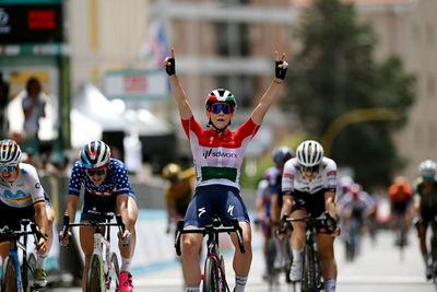 Giro Donne: Blanka Vas wins uphill sprint on stage 8