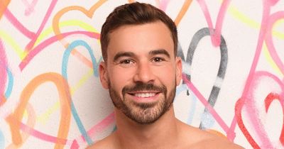 Dumped Love Island star claims show bosses 'advised him' on how to pull