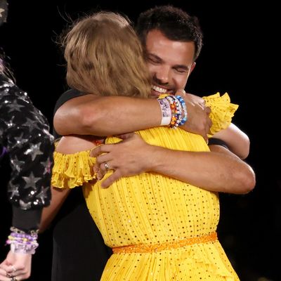 Taylor Swift and Taylor Lautner Teach a Masterclass on How to Be Friends with an Ex