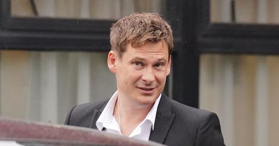 Blue star Lee Ryan 'attacked on plane for putting feet on seat'