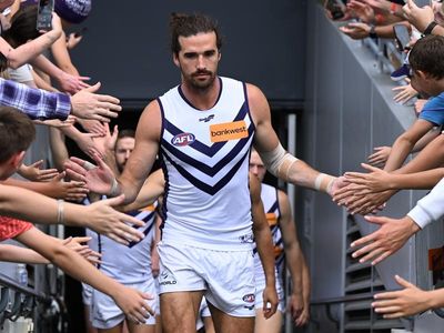 Freo skipper shakes off niggles to face Curnow, McKay