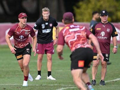 Langer hails 'great' DCE as Origin No.7 record looms