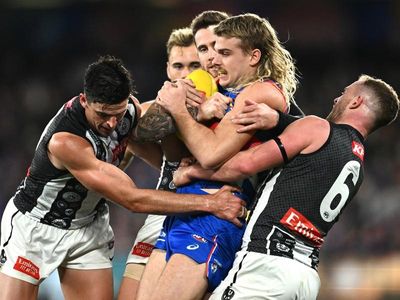 Bulldogs come up short against 'too good' Magpies