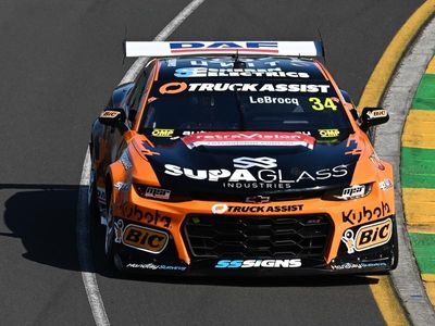 Chevrolets set pace at Townsville Supercars practice