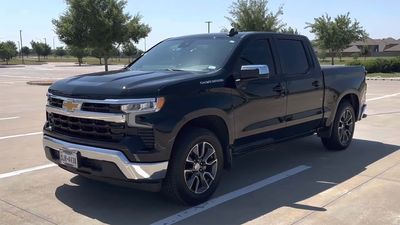 2022 Chevrolet Silverado Owner Not Happy With Electrical Issues After 10K Miles