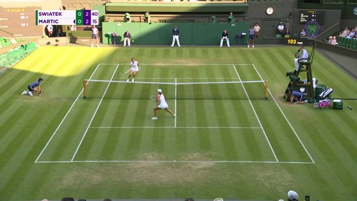 Swiatek vs Bencic LIVE! Wimbledon 2023 latest score…