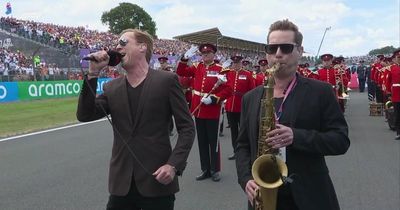 Damian Lewis just sang the English national anthem at British Grand Prix and people are struggling with it