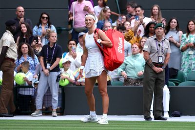 Victoria Azarenka criticises ‘drunk’ Wimbledon fans after being booed off court