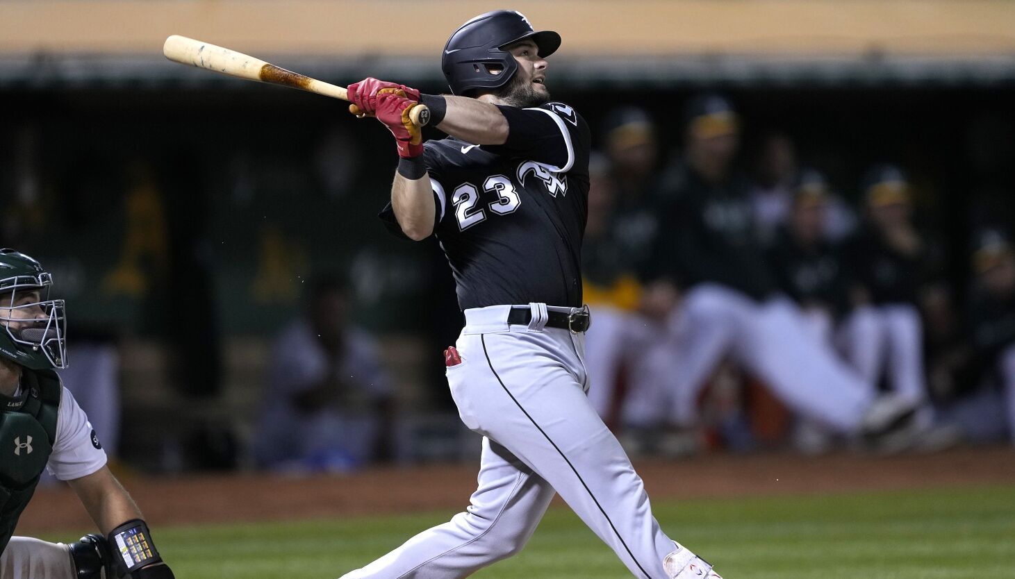 Andrew Benintendi introduced by White Sox