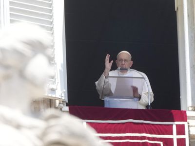 Pope Francis names 21 new cardinals