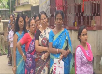 WB Panchayat Elections: Re-polling underway in 697 booths in 5 districts