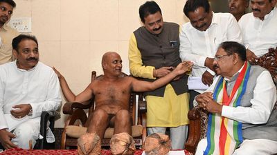 Jain seer to forgive those who killed monk in Karnataka