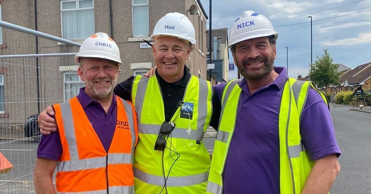 Hodgkinson Builders teams up with Nick Knowles to make…