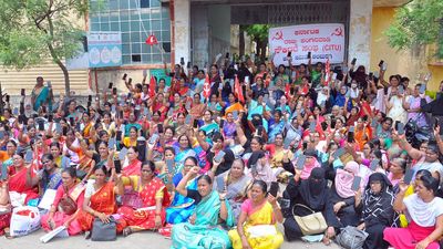 Anganwadi workers stage protest in Kalaburagi