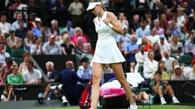 Defending champions Rybakina and Djokovic advance to last eight at Wimbledon