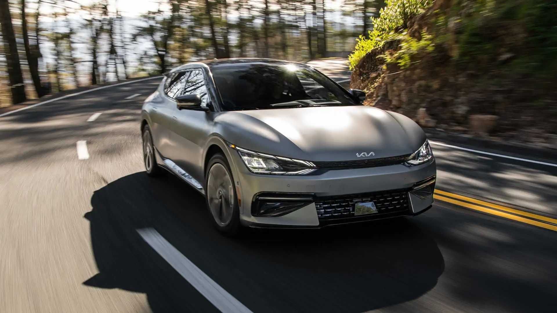 NHTSA Opens Investigation Into 2022 Kia EV6 Over Power…