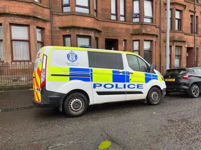 Appeal for relatives after man found dead in his Glasgow home