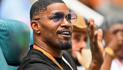 Jamie Foxx, out of view for months, resurfaces on Chicago River boat